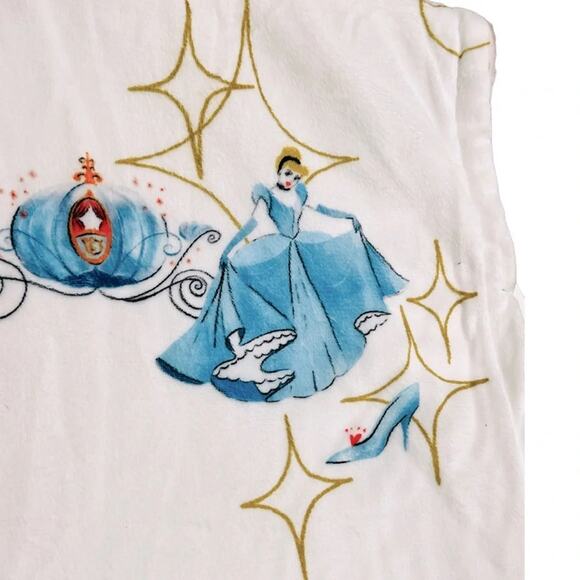 DISNEY HALLMARK PRINCESS THROW BLANKET NWOT - Picture 4 of 11